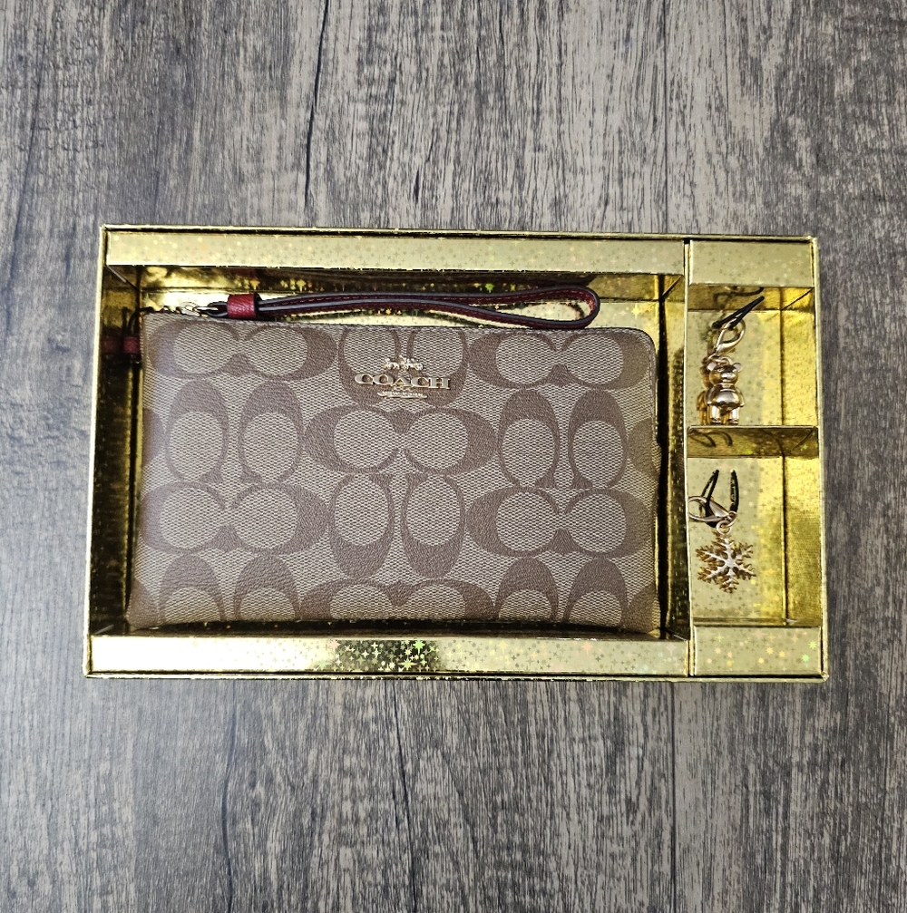 Coach Signature Brown Wristlet